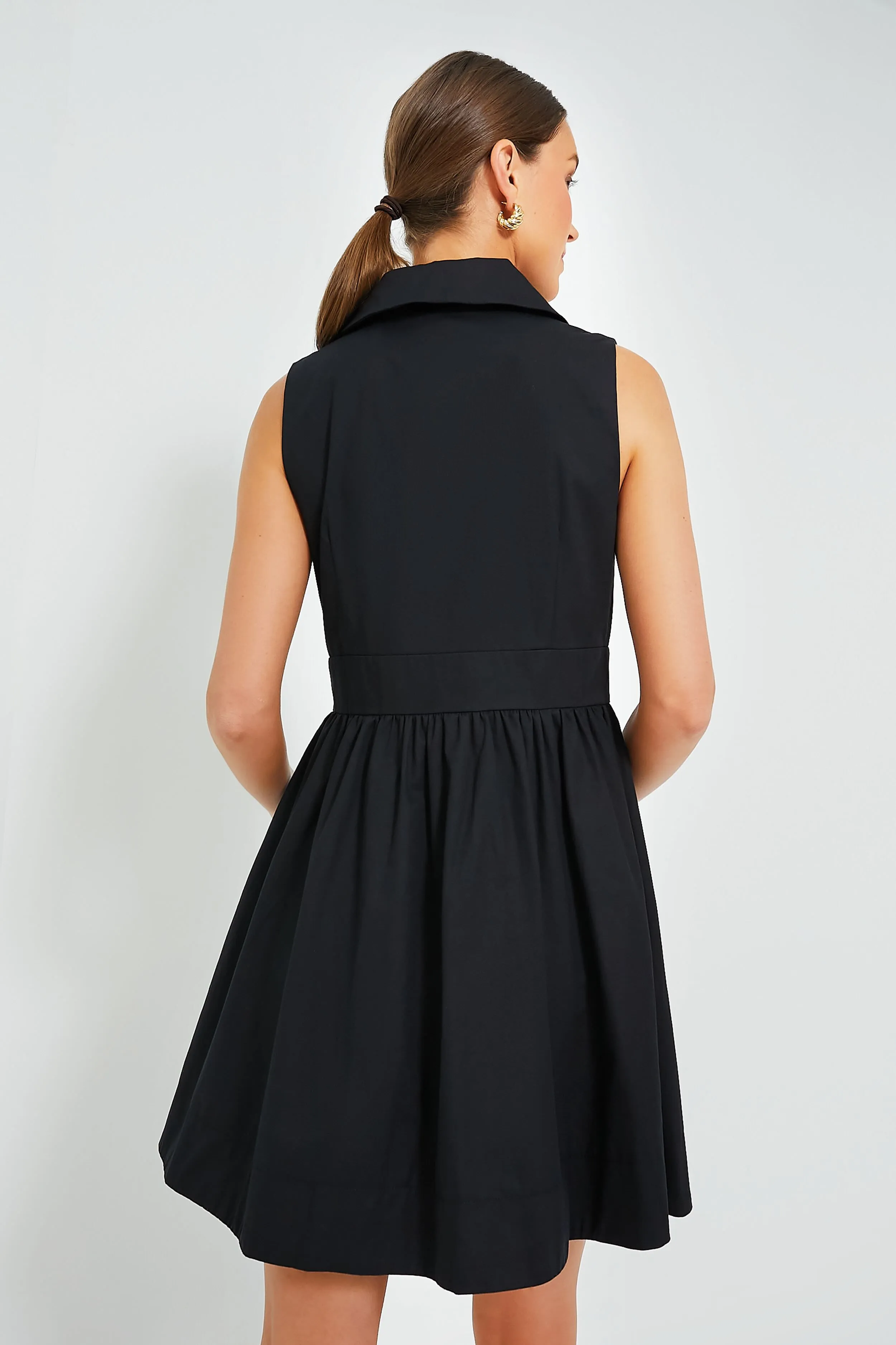 Black Sleeveless Noelle Shirt Dress