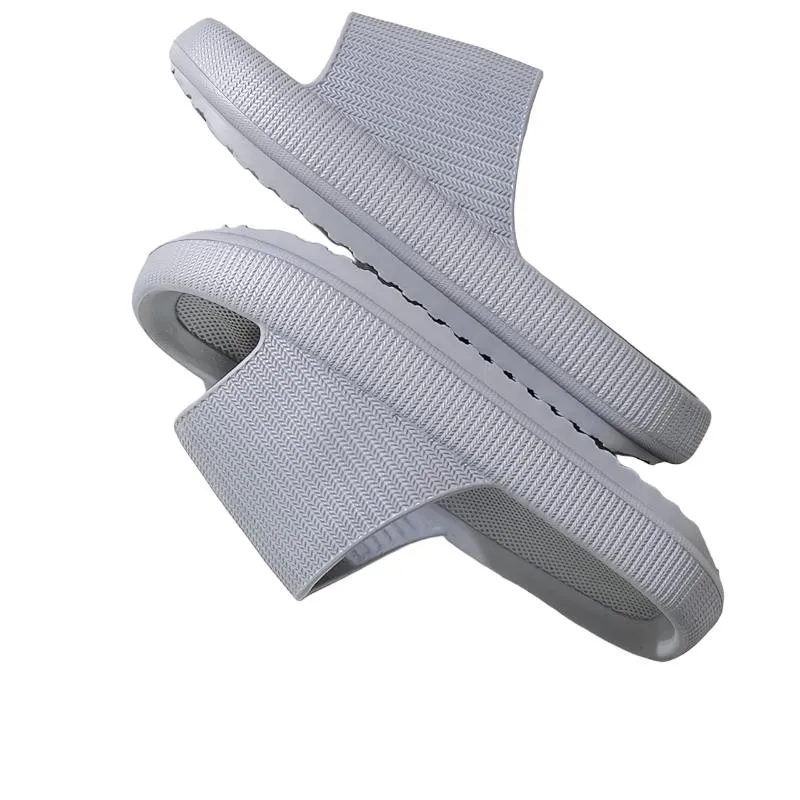 Ultra Cushioned Lounge Slides