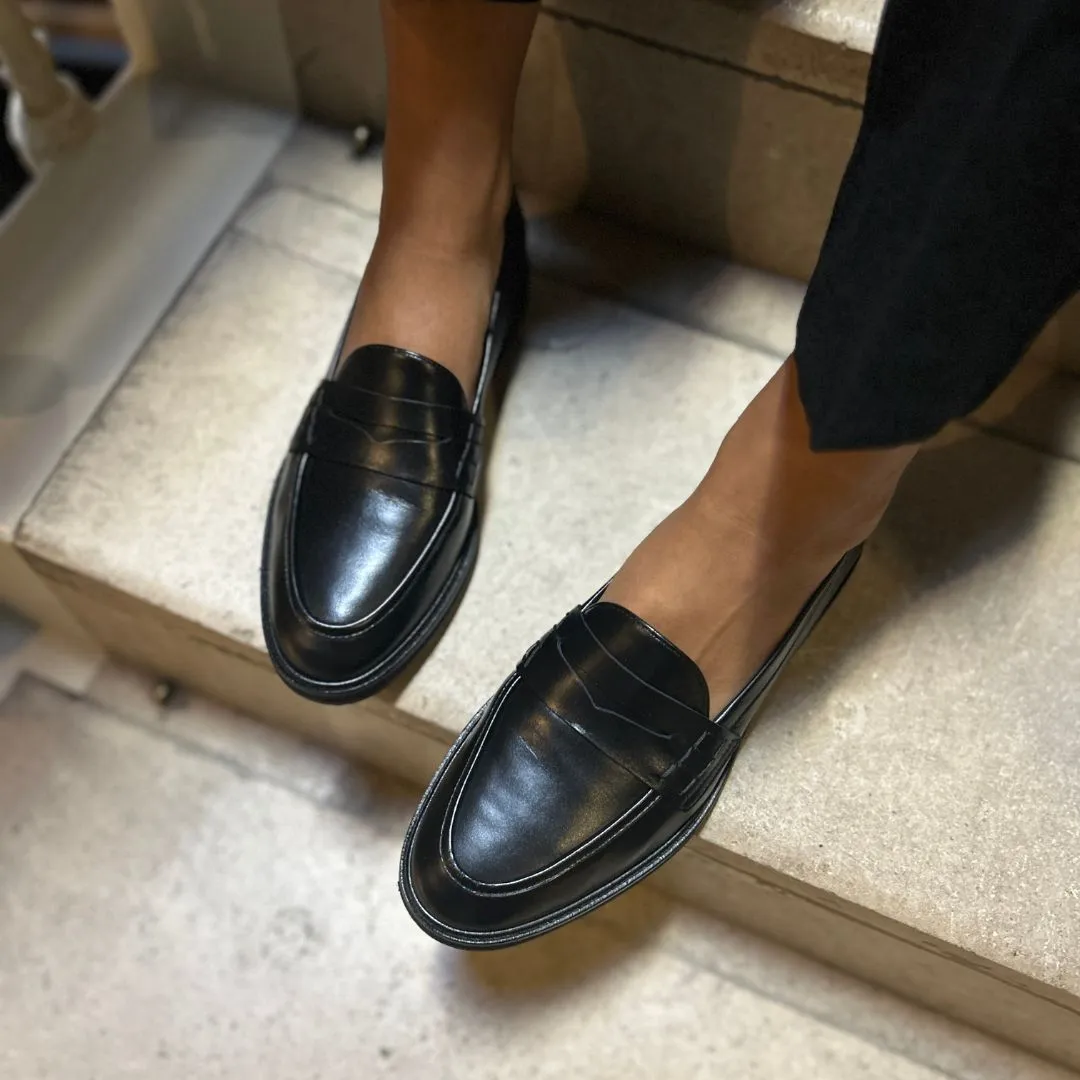 Wide Fit Loafers  - Black Leather