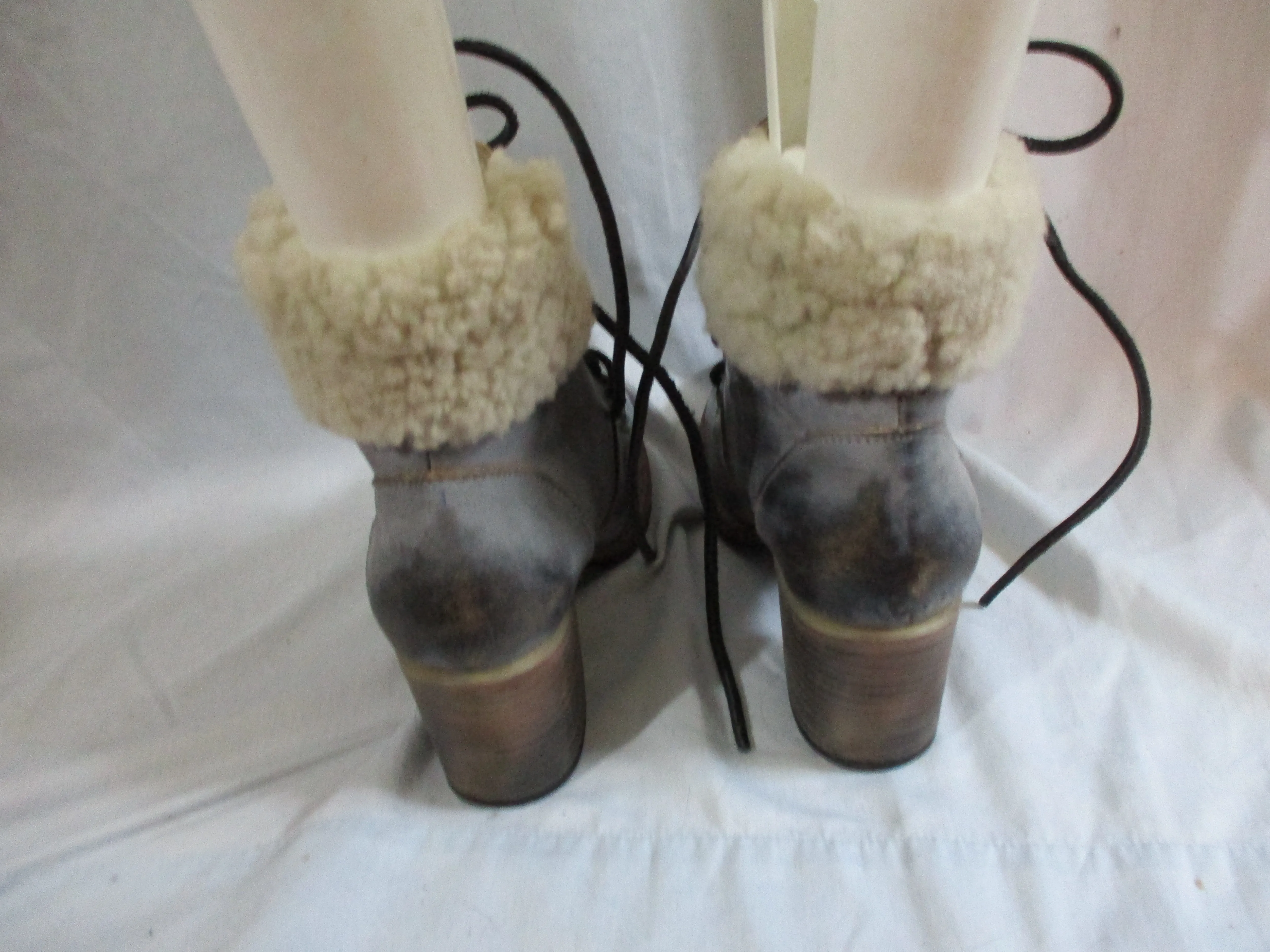 Womens FREEBIRD Leather Shearling BOOT Bootie 9 Lace Up GRAY Sheepskin High Heel Shoe