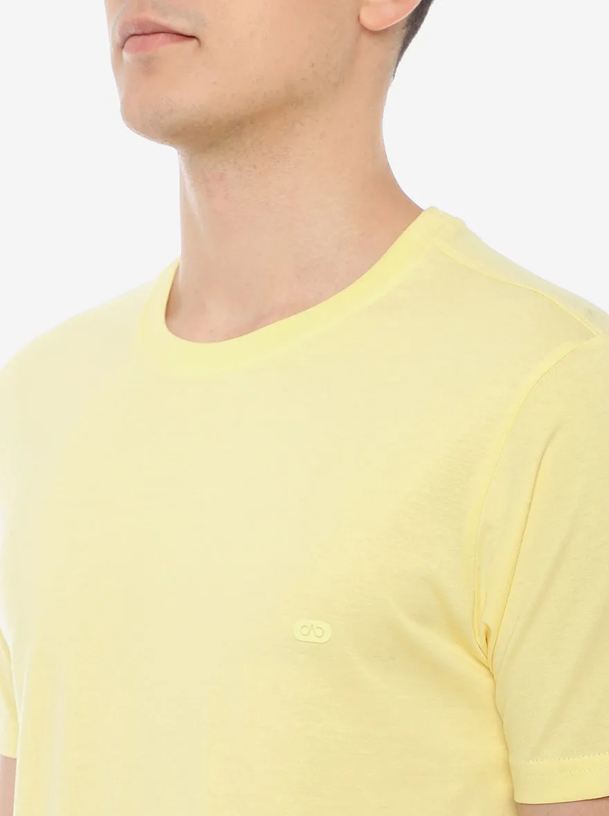 Yellow Solid Slim Fit T-Shirt | JadeBlue